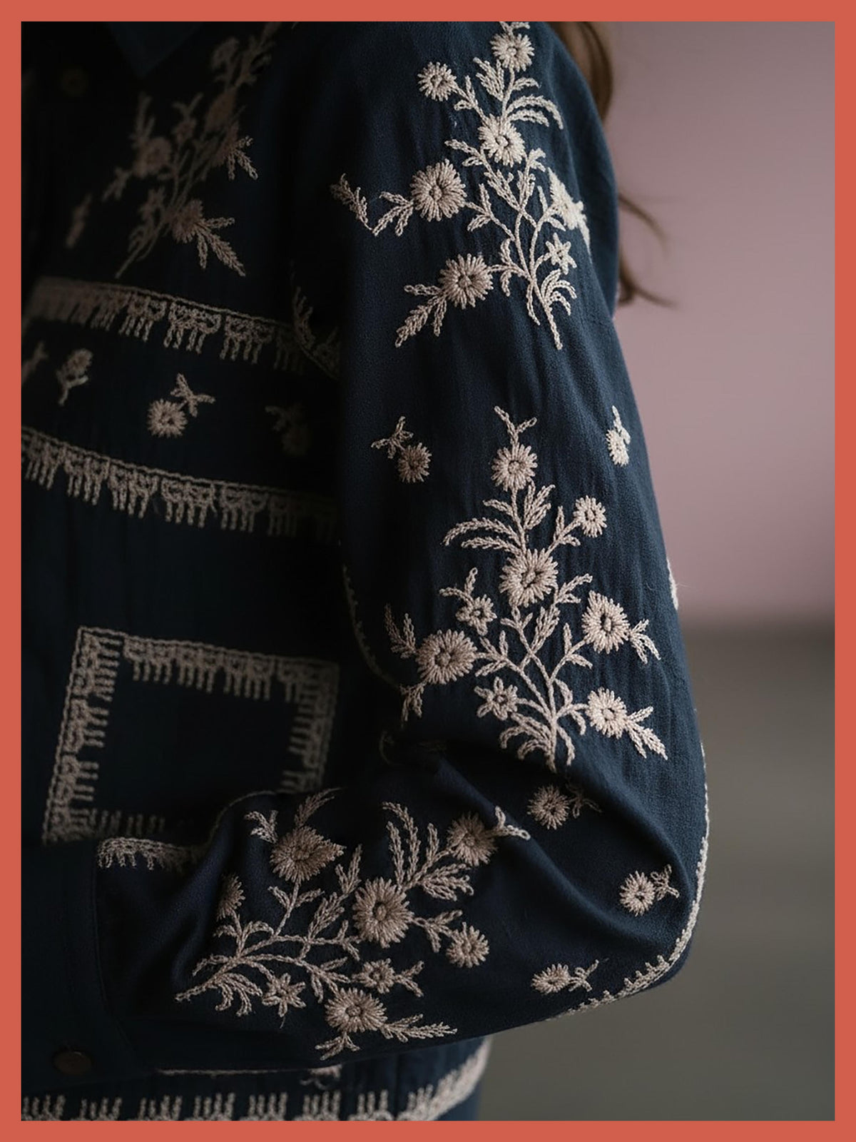 Sienna Embroidered Cropped Shirt In Dark Navy