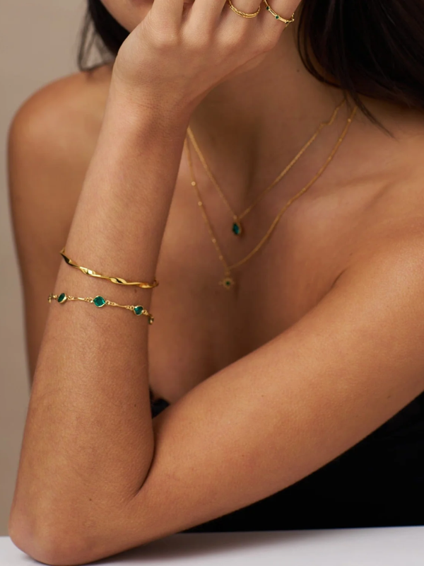 Emerald & Bar Chain Bracelet