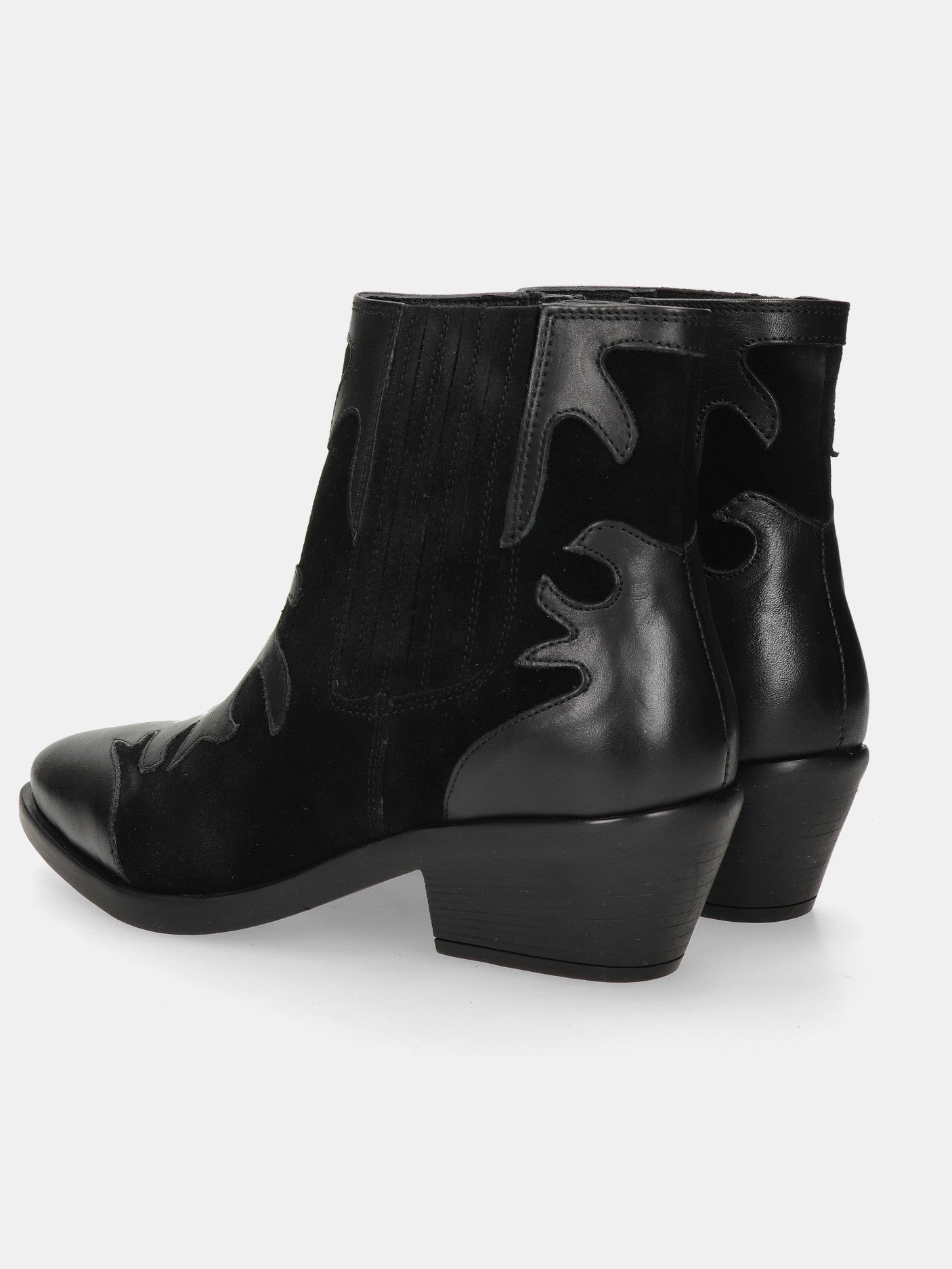 Tessy Leather Boot - Black