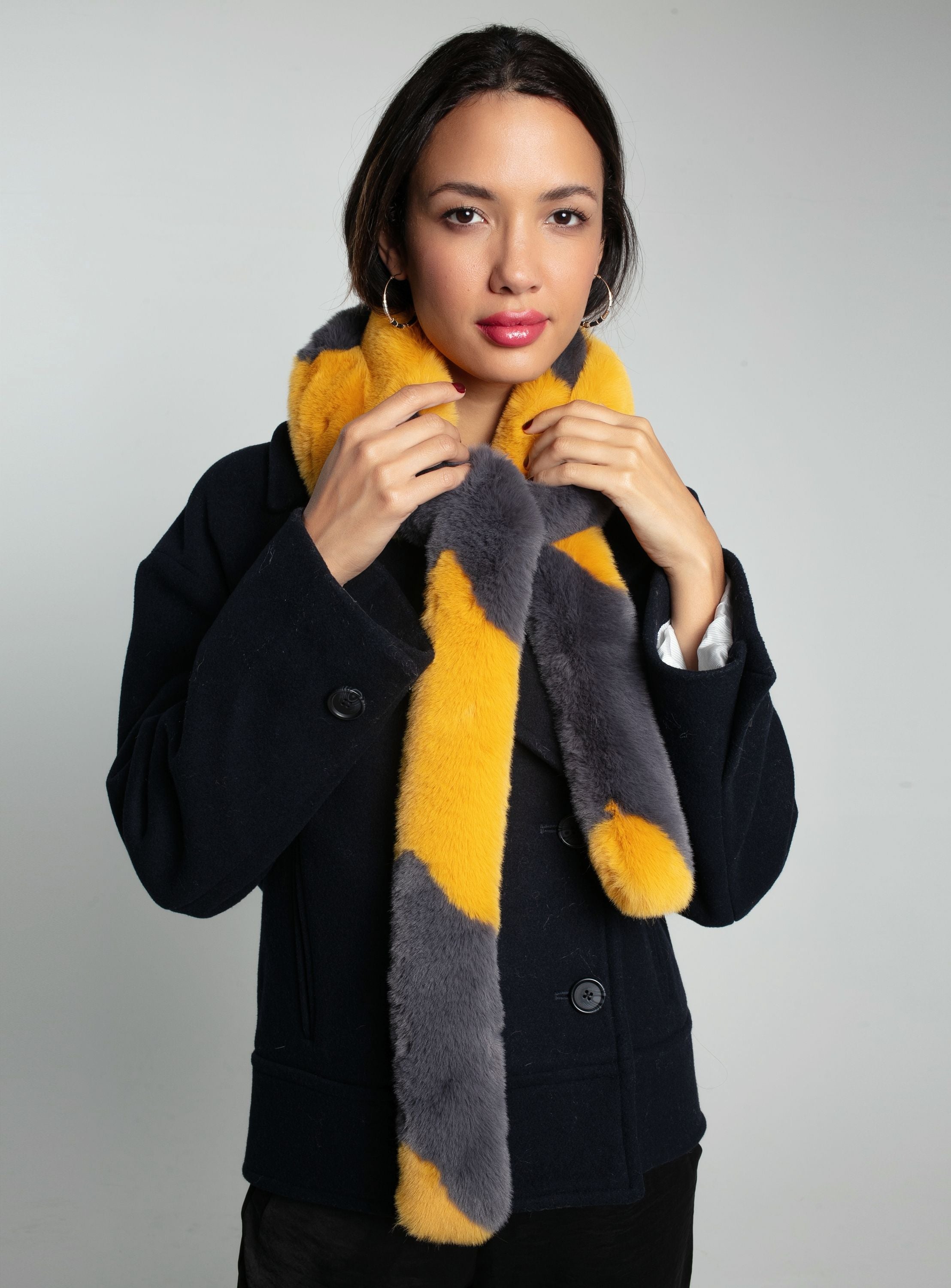 ZIGGY FAUX FUR SCARF-OCHRE