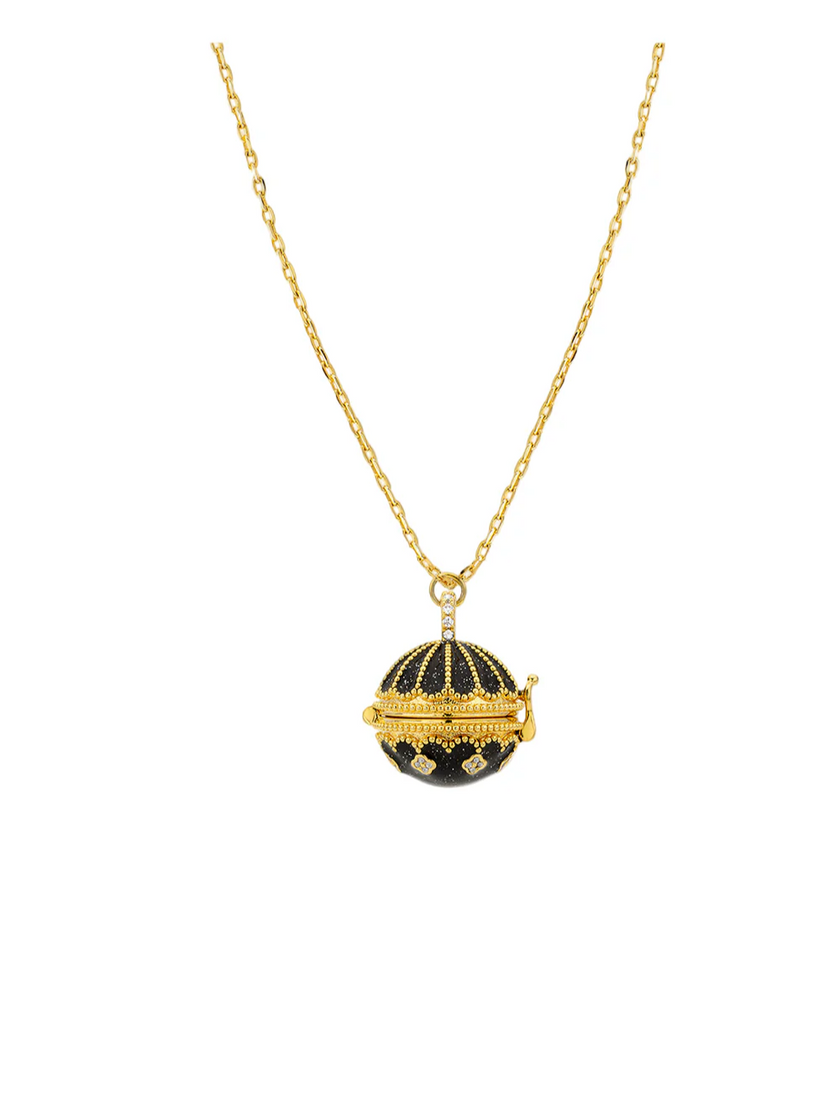 Mya-Bay Black Shiny Protection Necklace