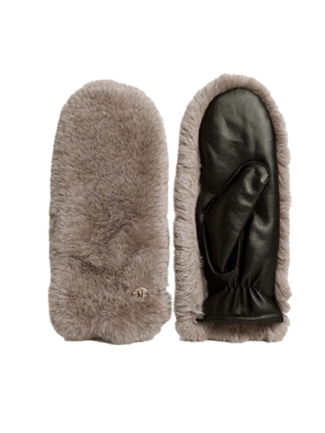 Women's mink leather mittens for stylish winter warmth