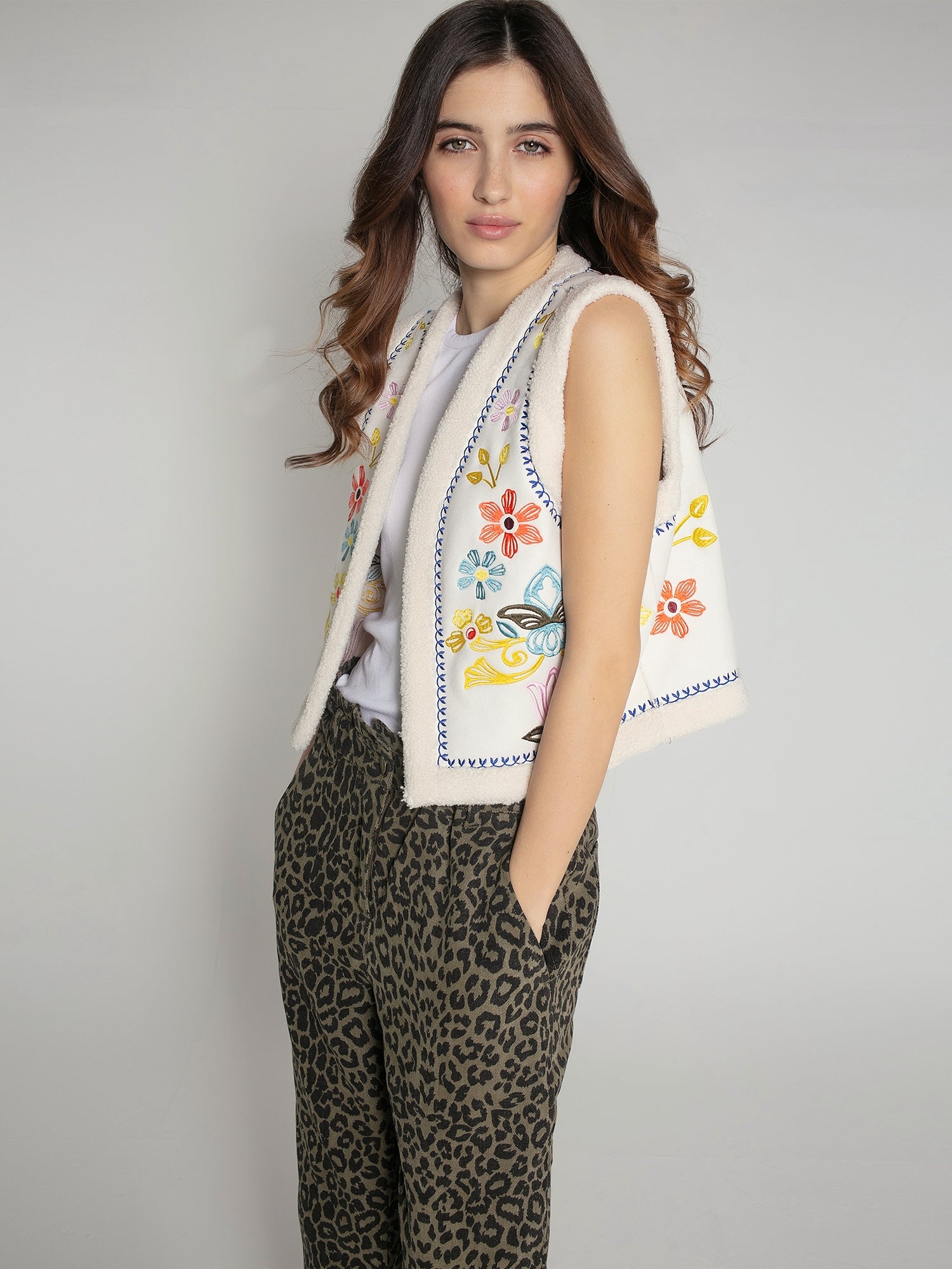 Cassidy embroidered Gilet
