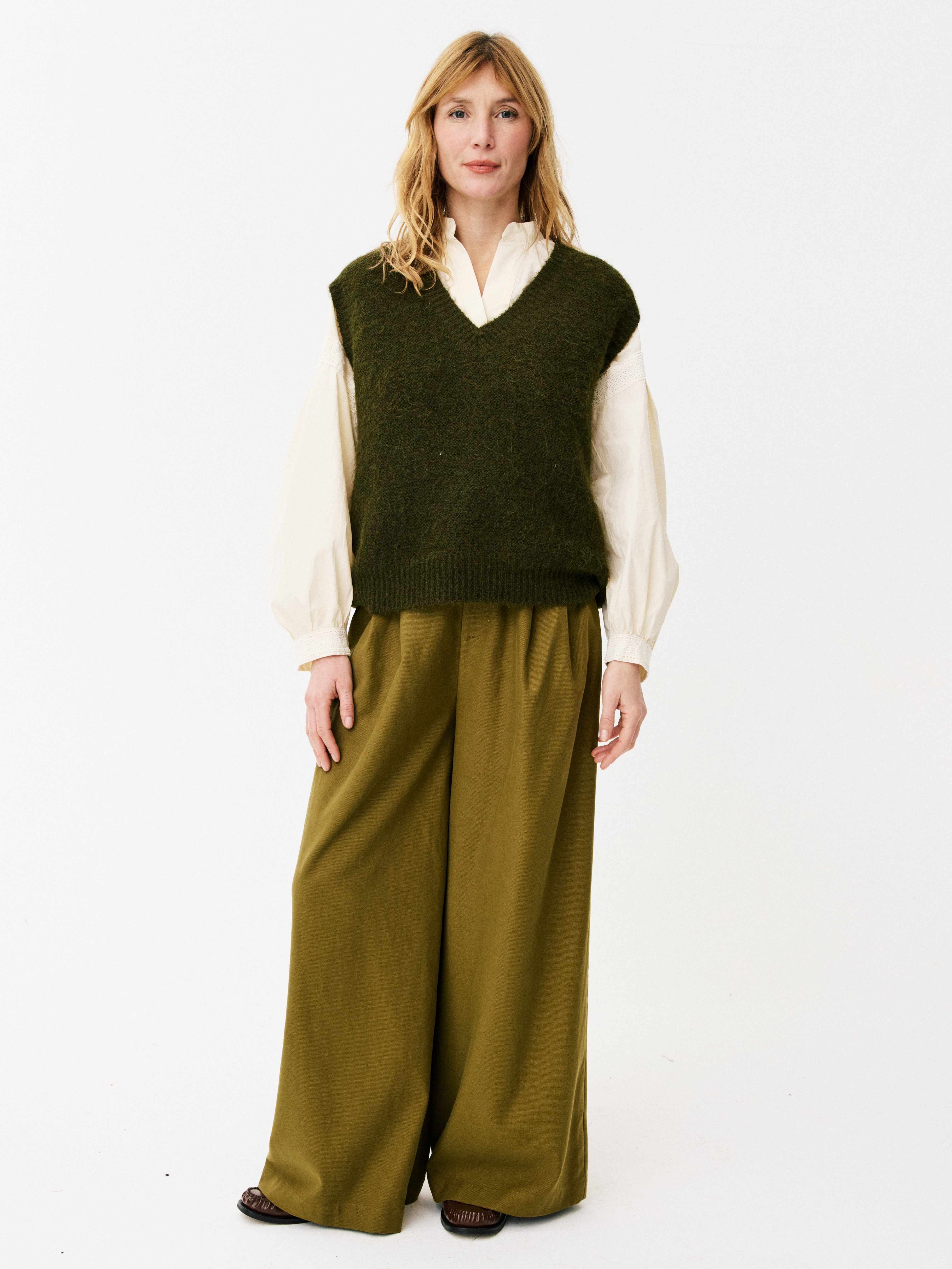 Aycan Sleeveless Jumper - Khaki