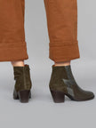 MASH IN KHAKI