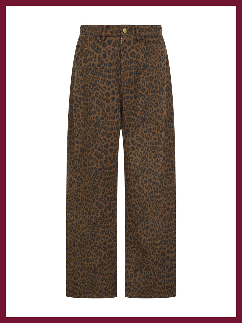 Ditta Leopard Barrel Leg Jeans in Chocolate