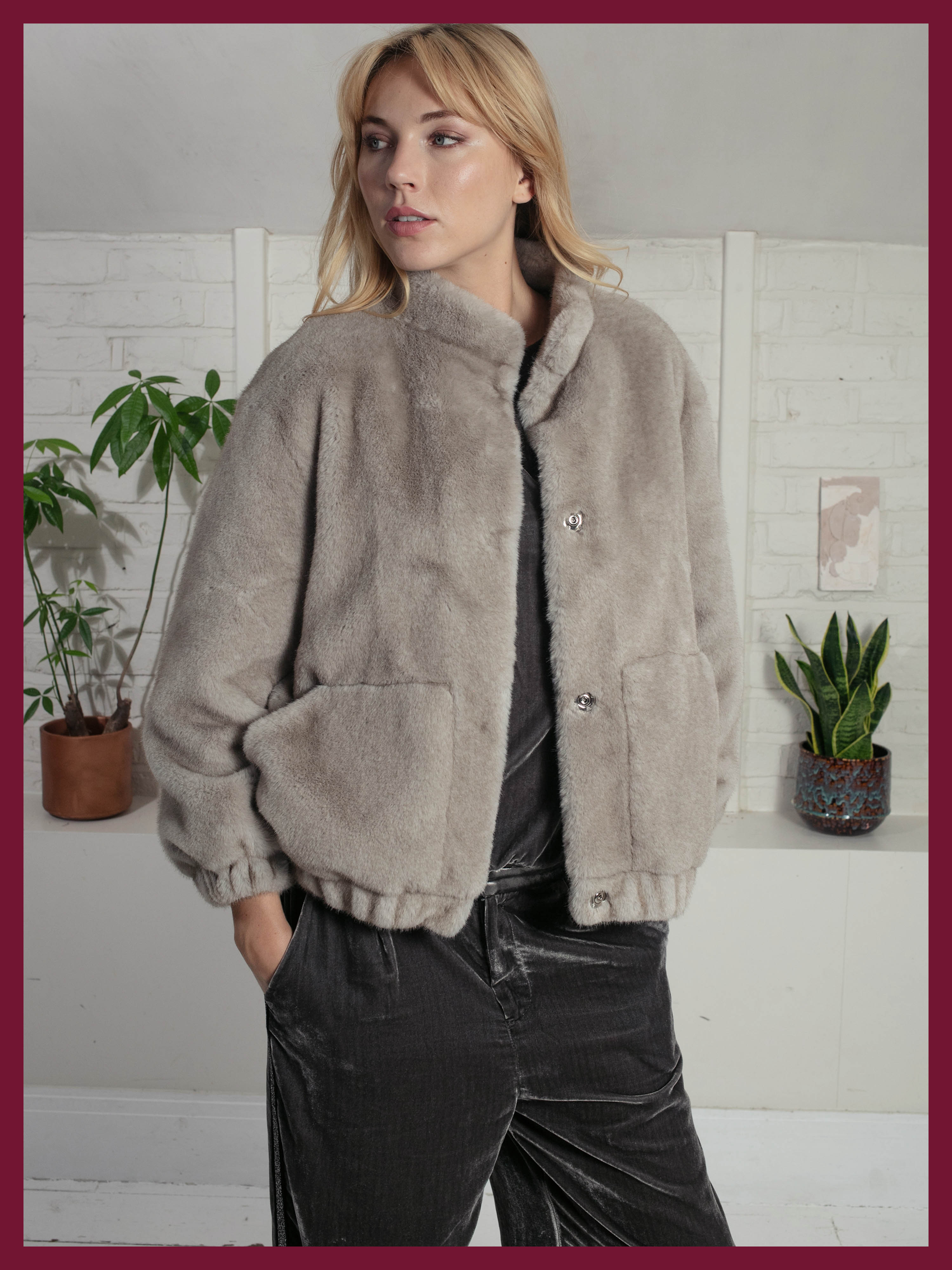 Aubrey Faux Fur Jacket In Grey