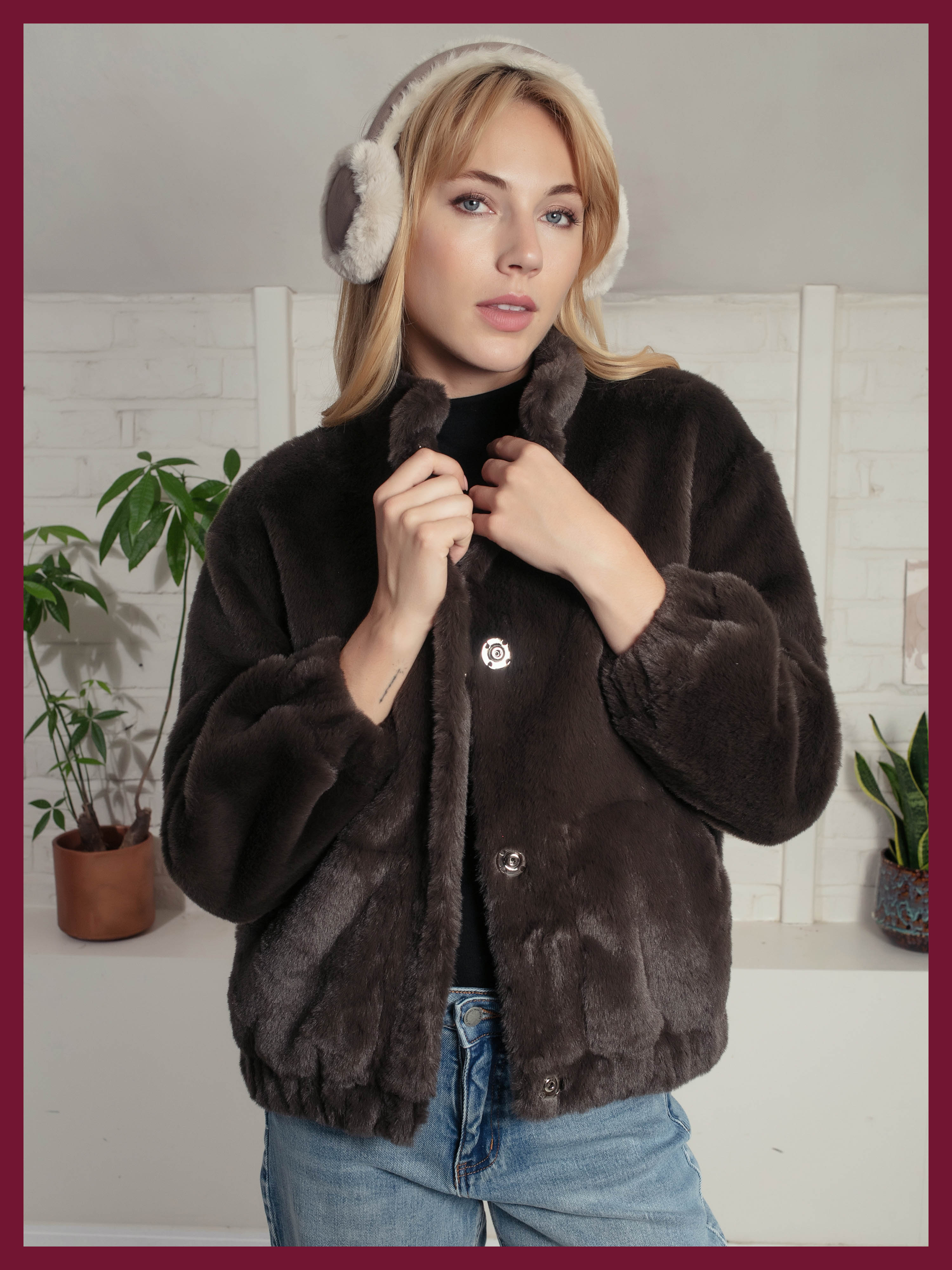 Aubrey Faux Fur Jacket In Khaki
