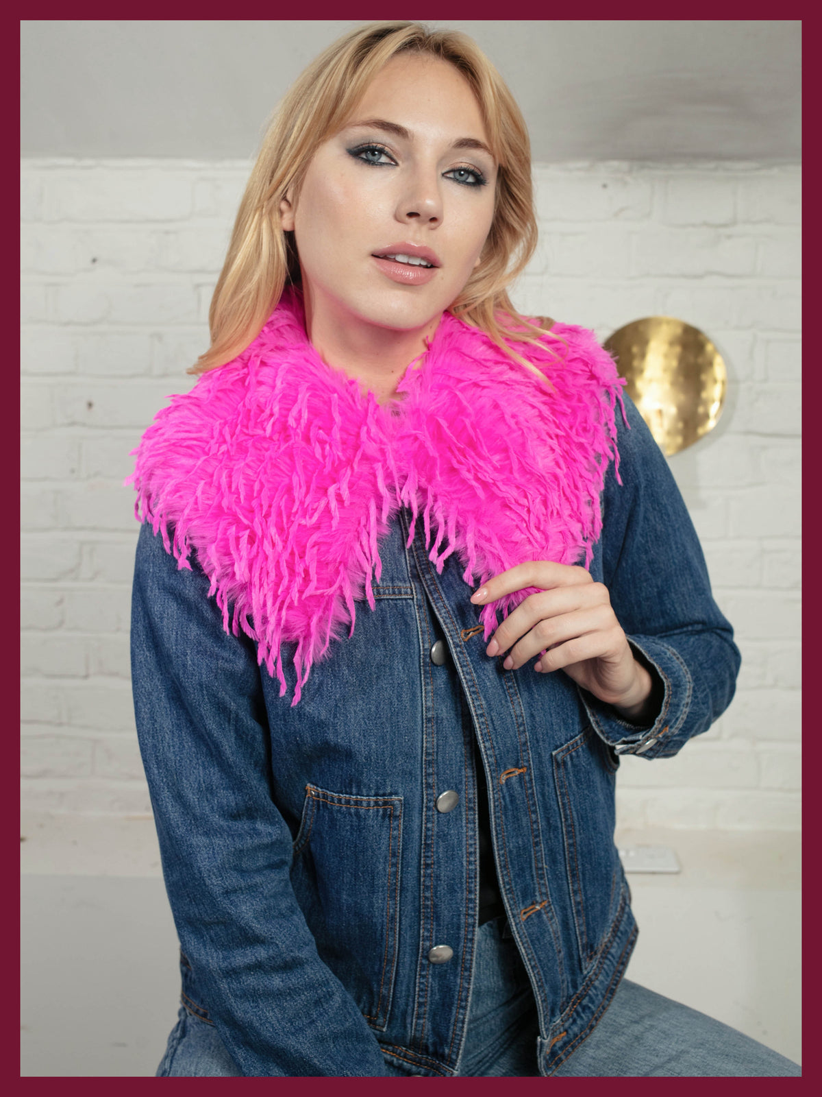 Bergdorf Collar In Fuchsia