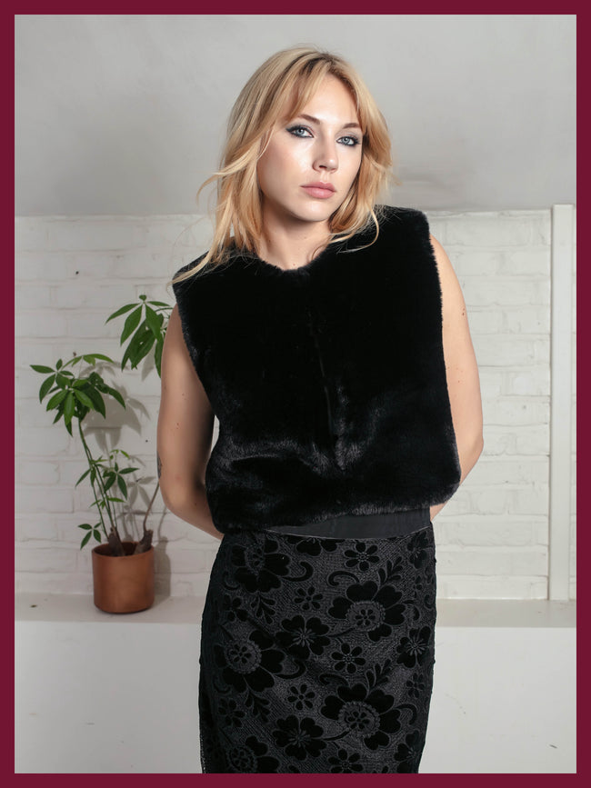 Edelweiss Faux Fur Gilet - Black