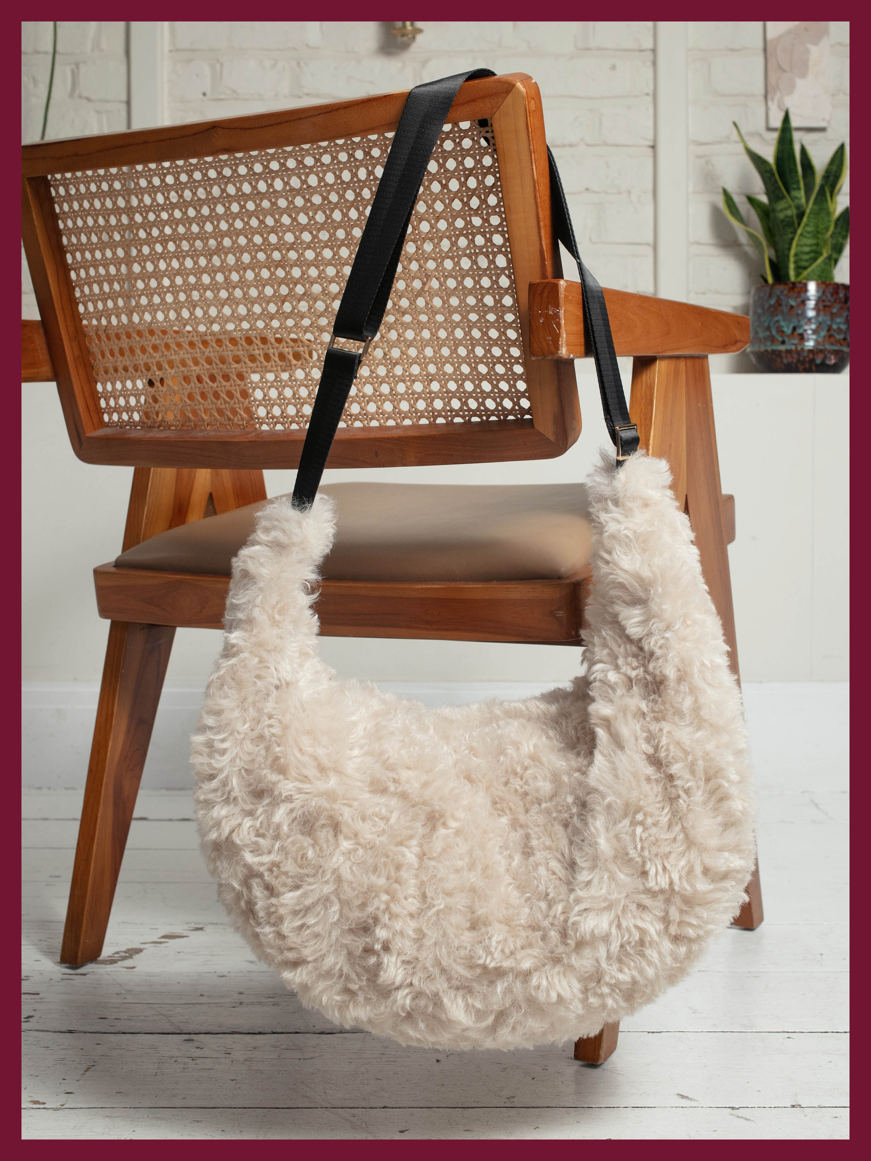 Sasha Slouch Bag In Cream