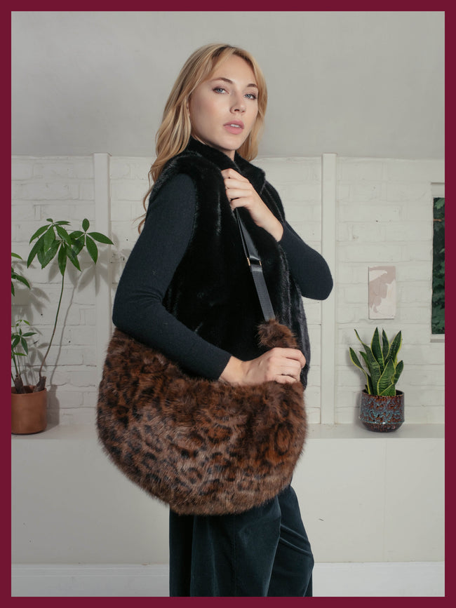 Sasha Slouch Bag In Chocolate Leo