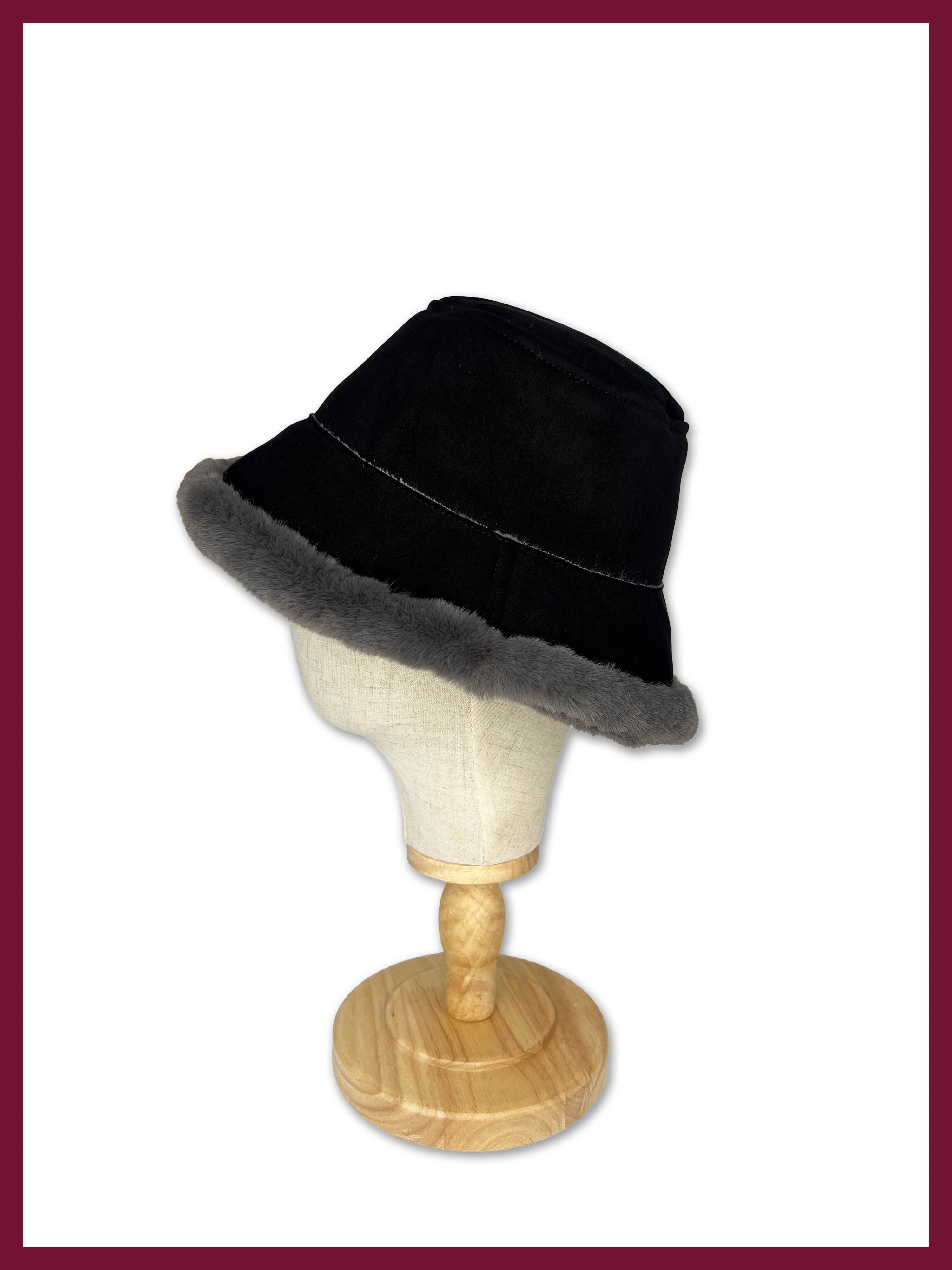 Oakham Bucket Hat In Black