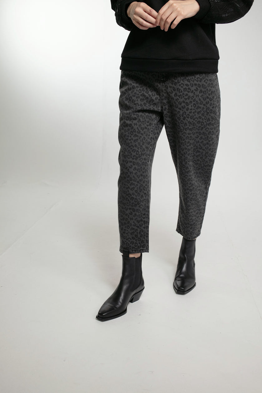 Caroline Trousers in Leo Grey