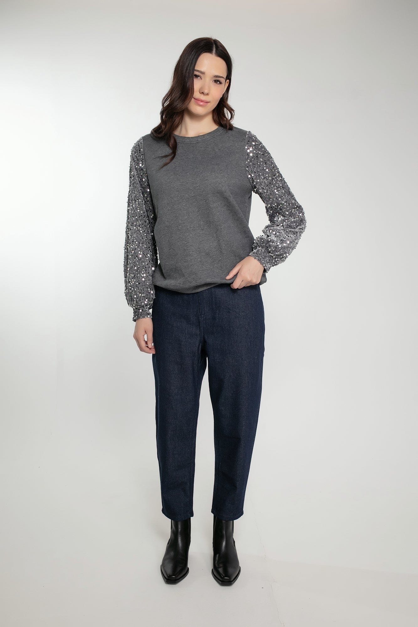 CLIFTON SWEATER IN GREY