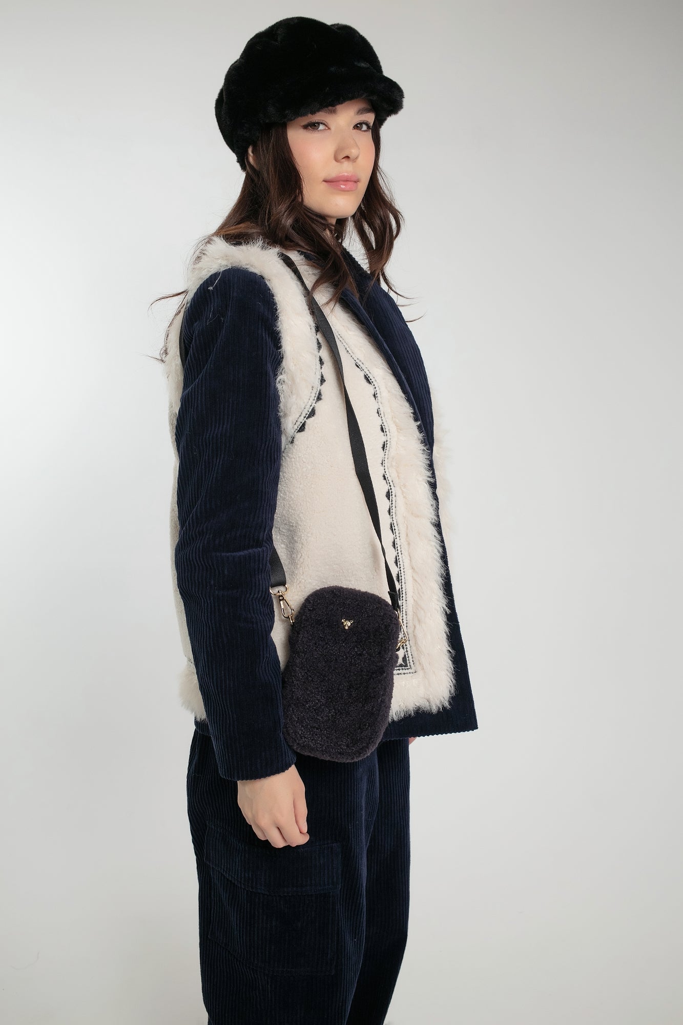 Apollo Fur Cap - Black