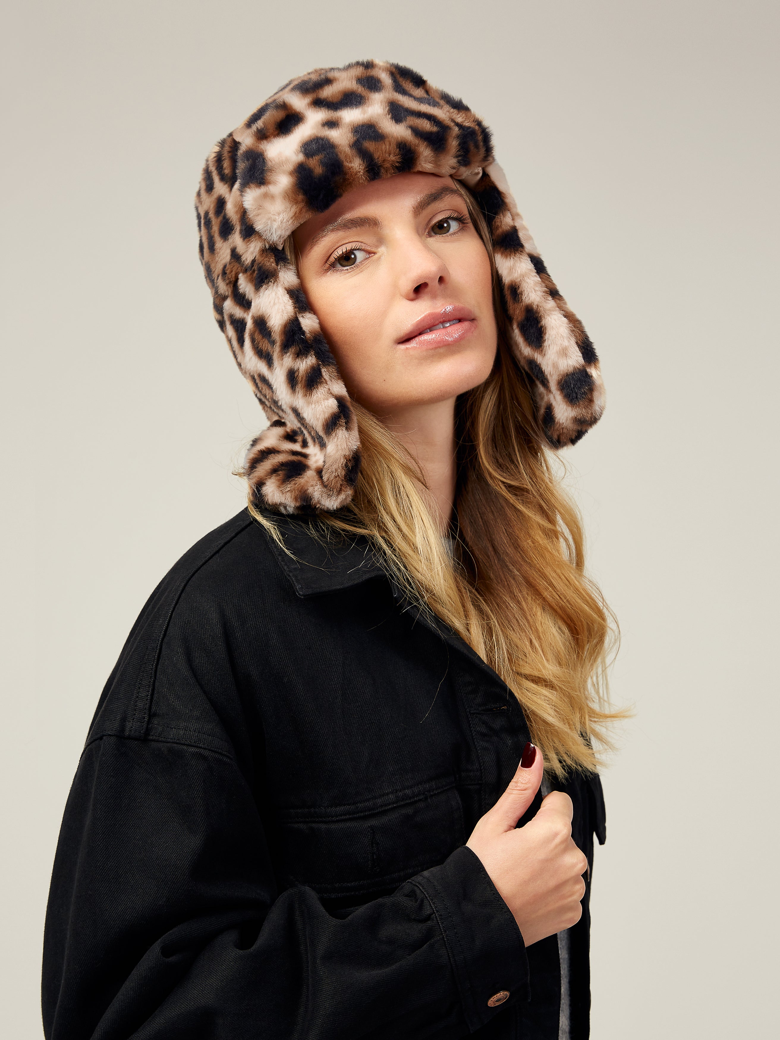 BILLIE TRAPPER-NATURAL LEO